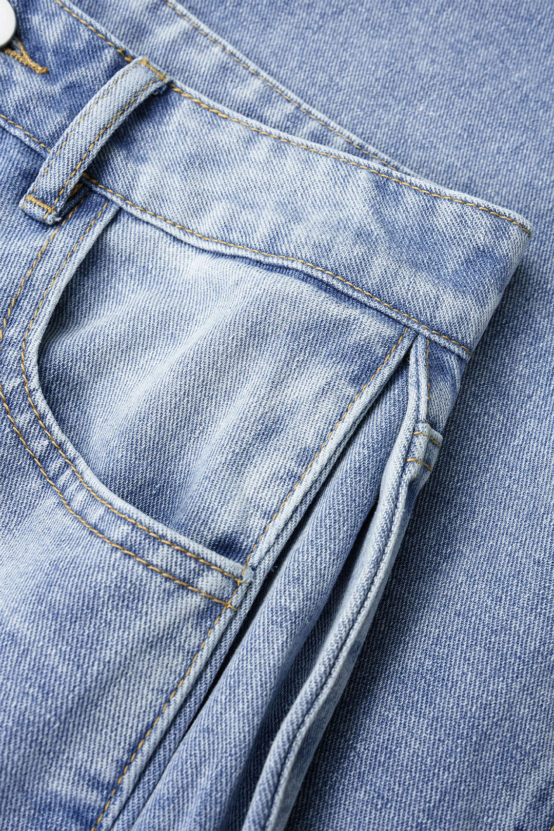 Willa London™ | Classic Denim Elegance Jeans