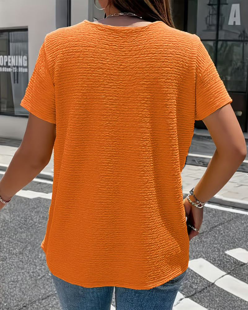 Willa London™ | Serene Elegance T-Shirt
