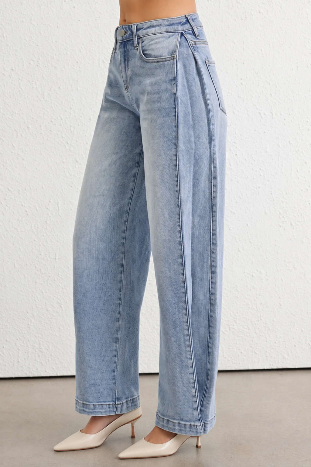Willa London™ | Classic Denim Elegance Jeans