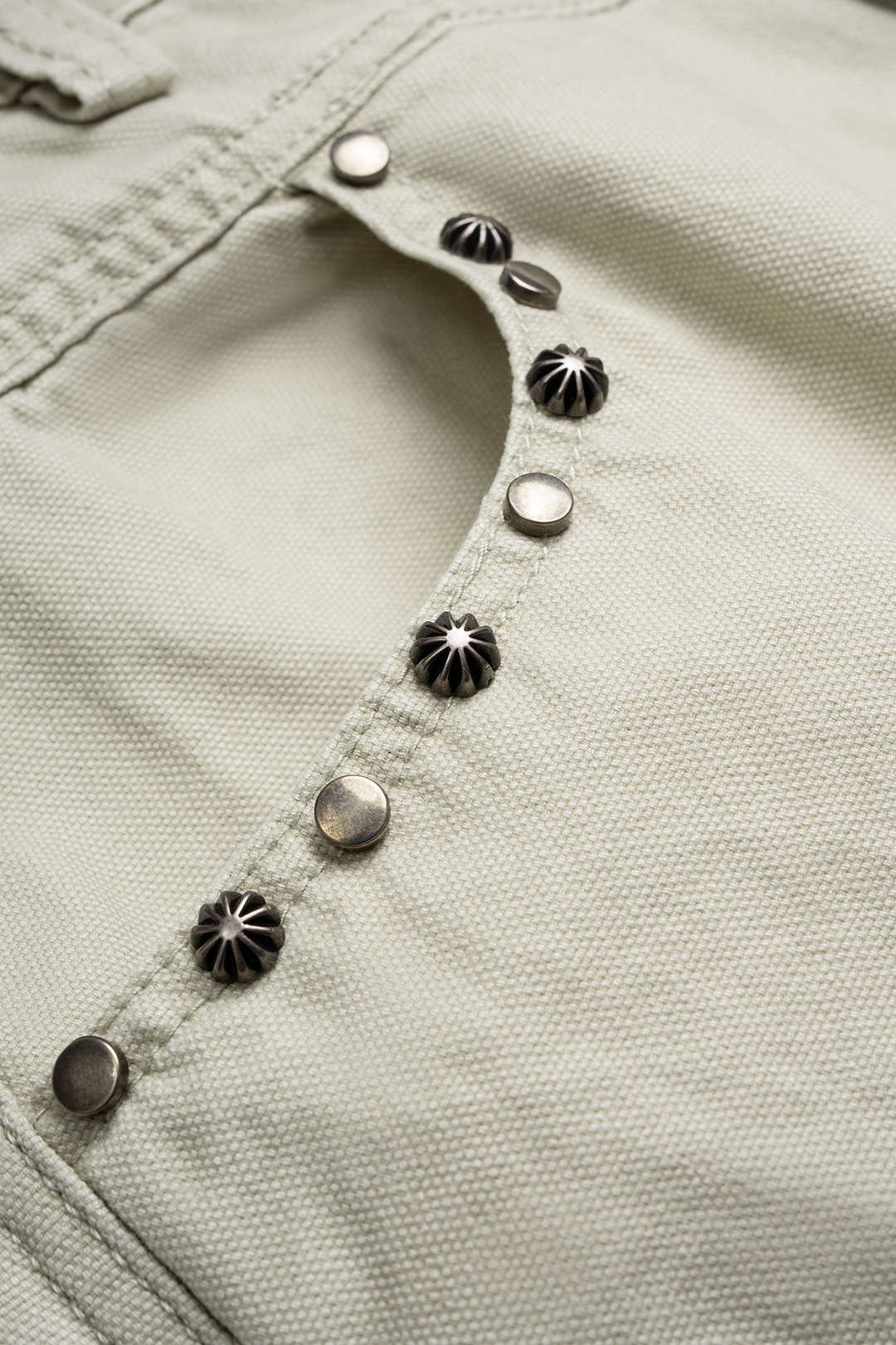 Willa London™ | Luxe Rivet Wide Leg Jeans