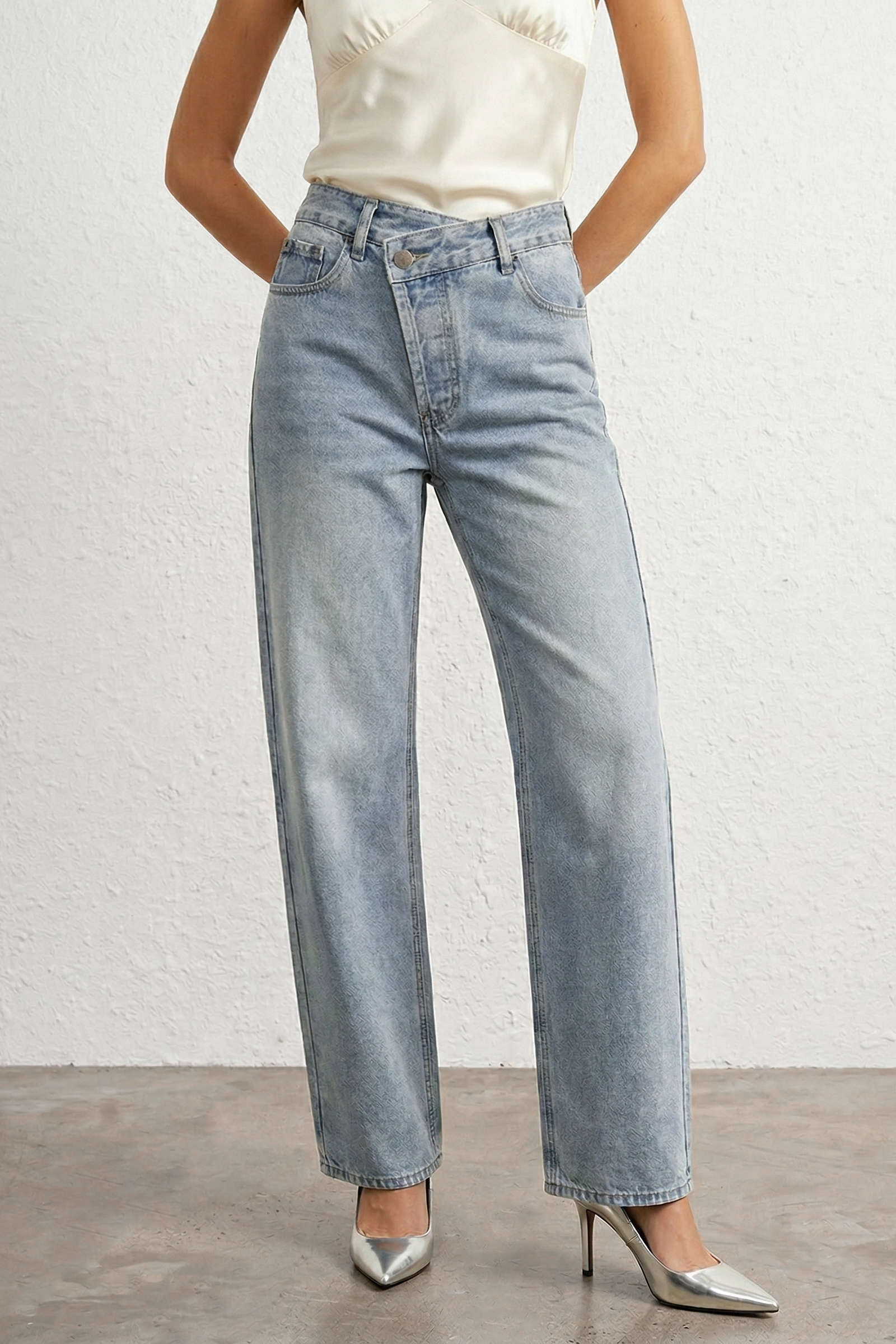 Willa London™ | Asymmetric Elegance Jeans