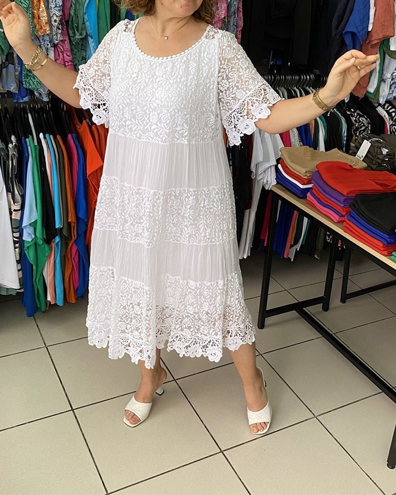 Willa London™ | Lace Elegance Midi Dress