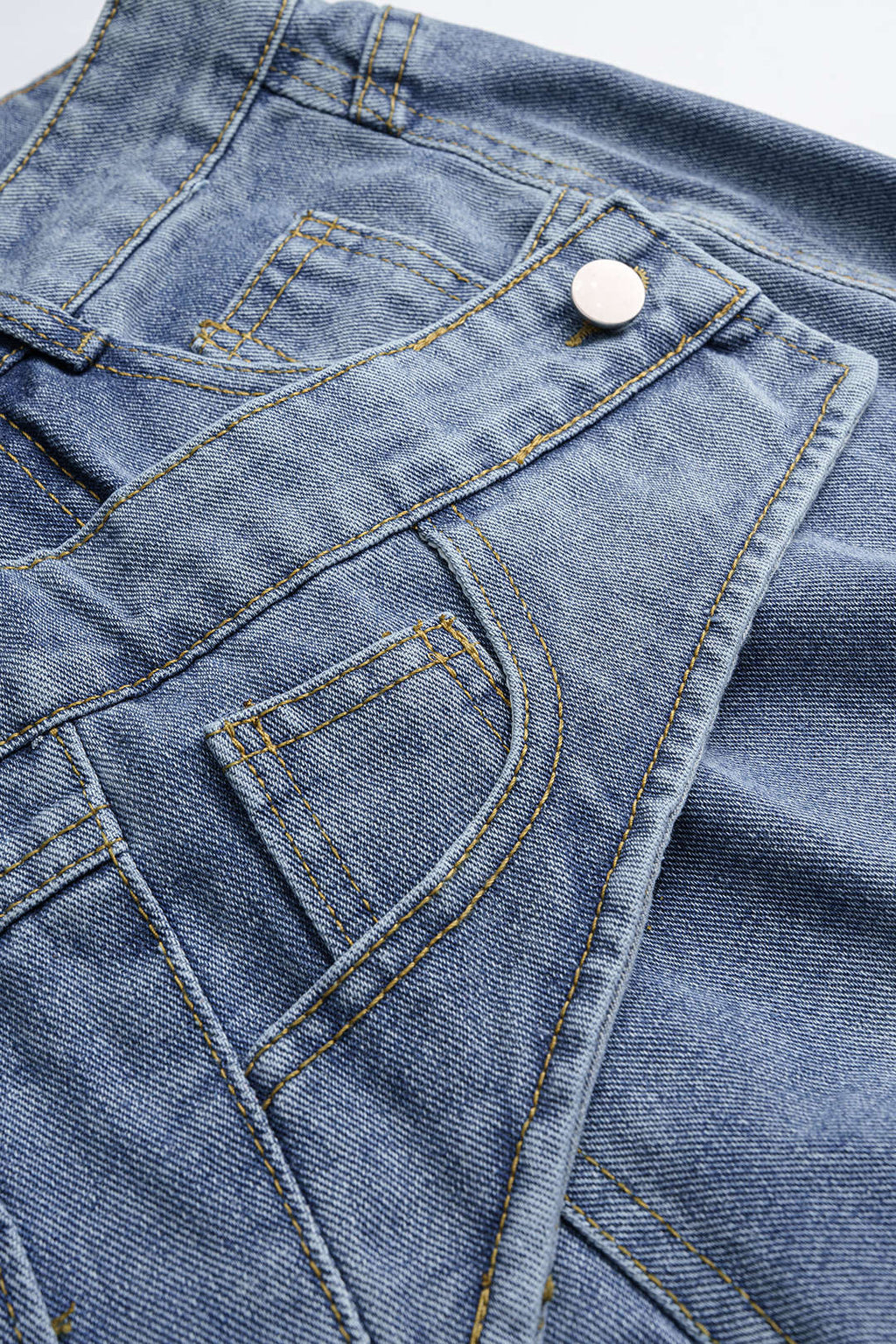 Willa London™ | Classic Denim Elegance Jeans