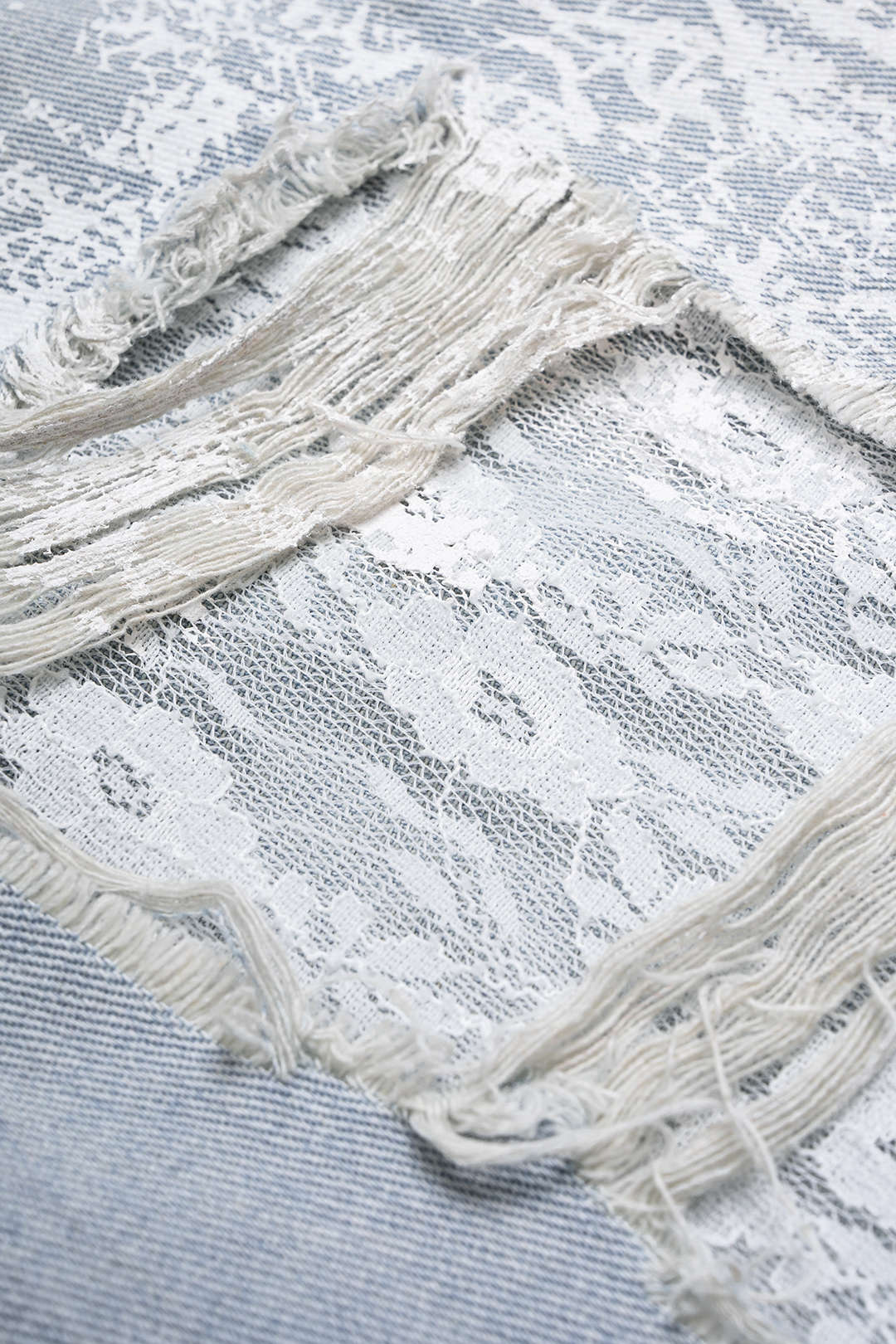 Willa London™ | Lace & Denim Elegance Jeans