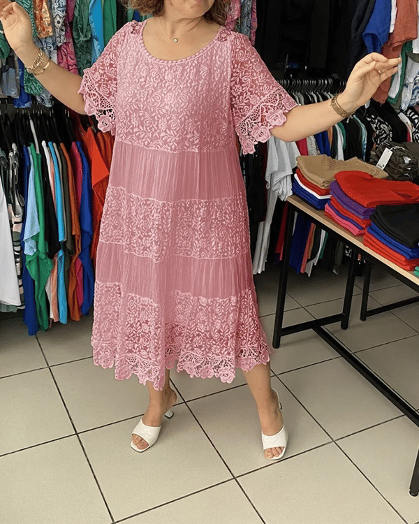 Willa London™ | Lace Elegance Midi Dress