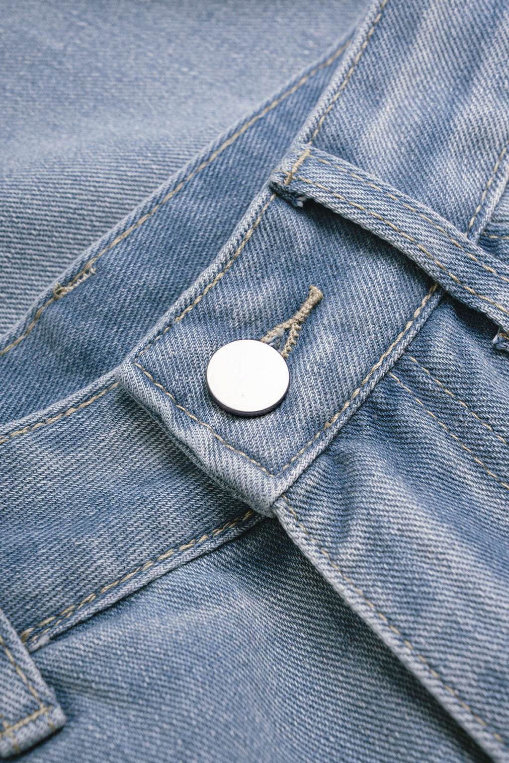 Willa London™ | Urban Chic Cut-Out Jeans