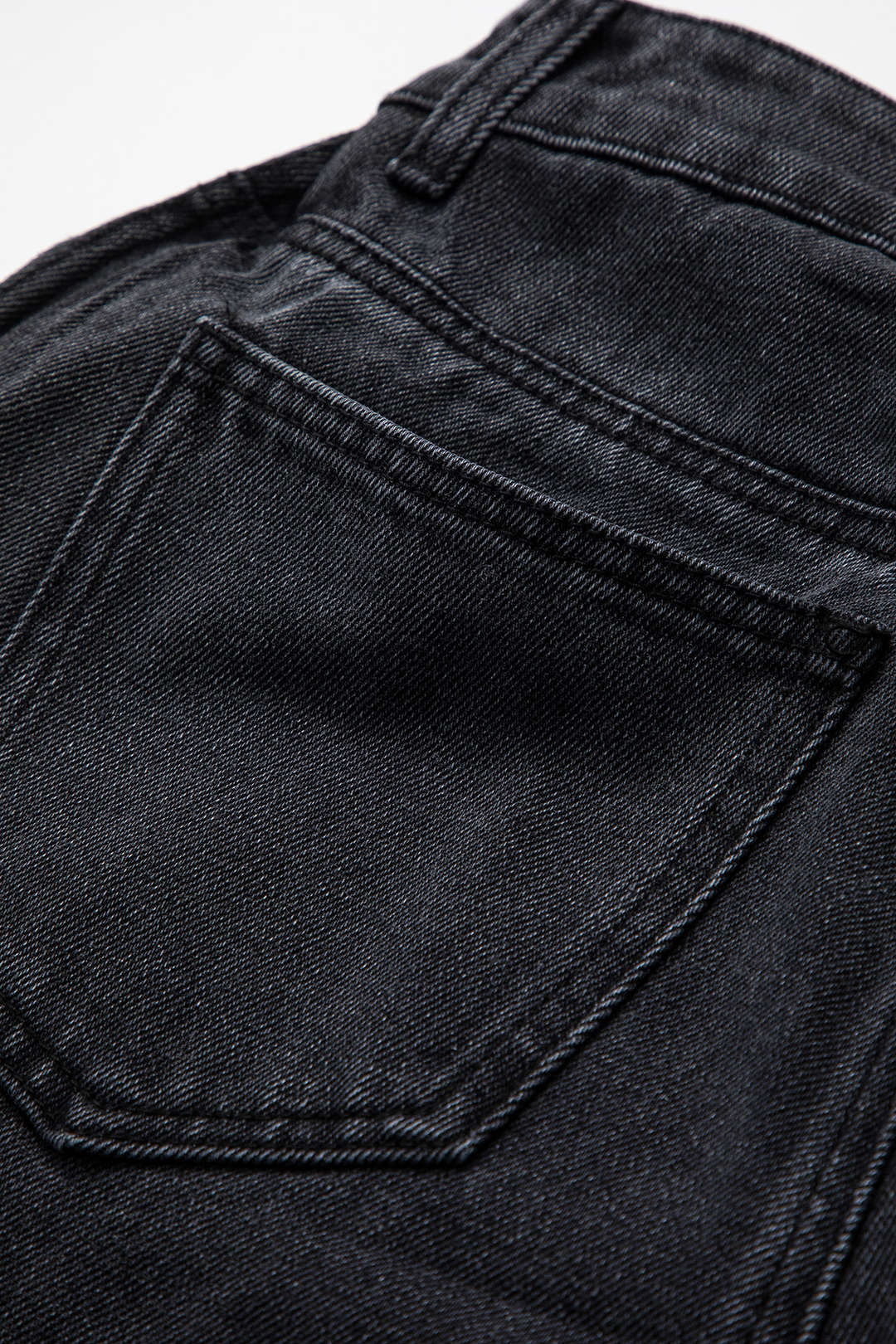 Willa London™ | Effortless Wave Barrel Jeans