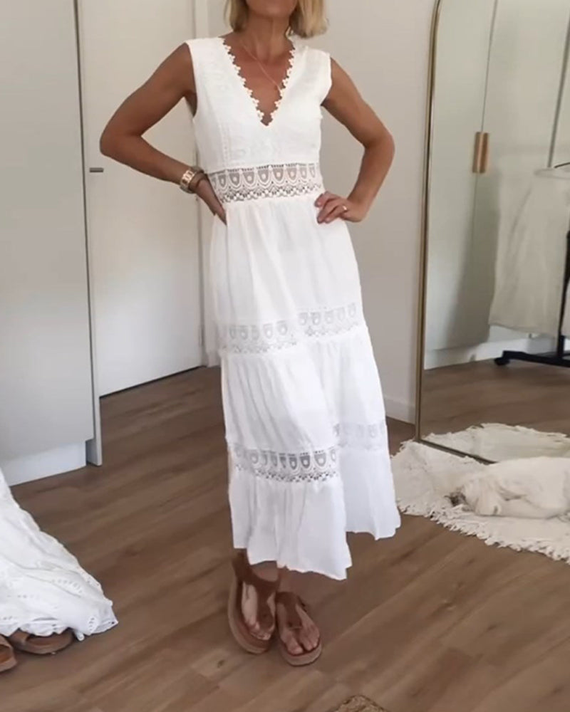 Willa London™ | Lace Elegance Midi Dress