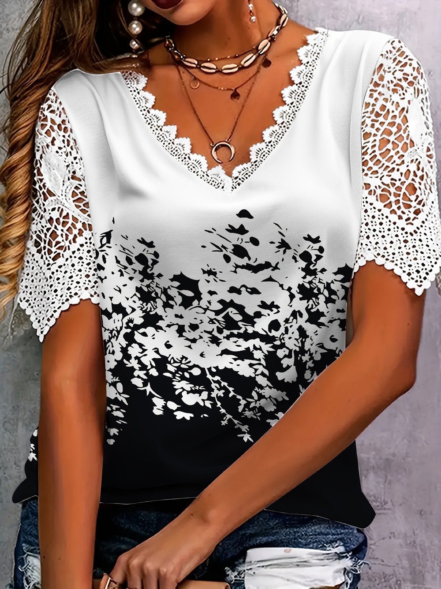 Willa London™ | Floral Lace Elegance Top