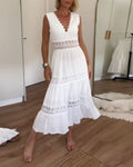 Willa London™ | Lace Elegance Midi Dress