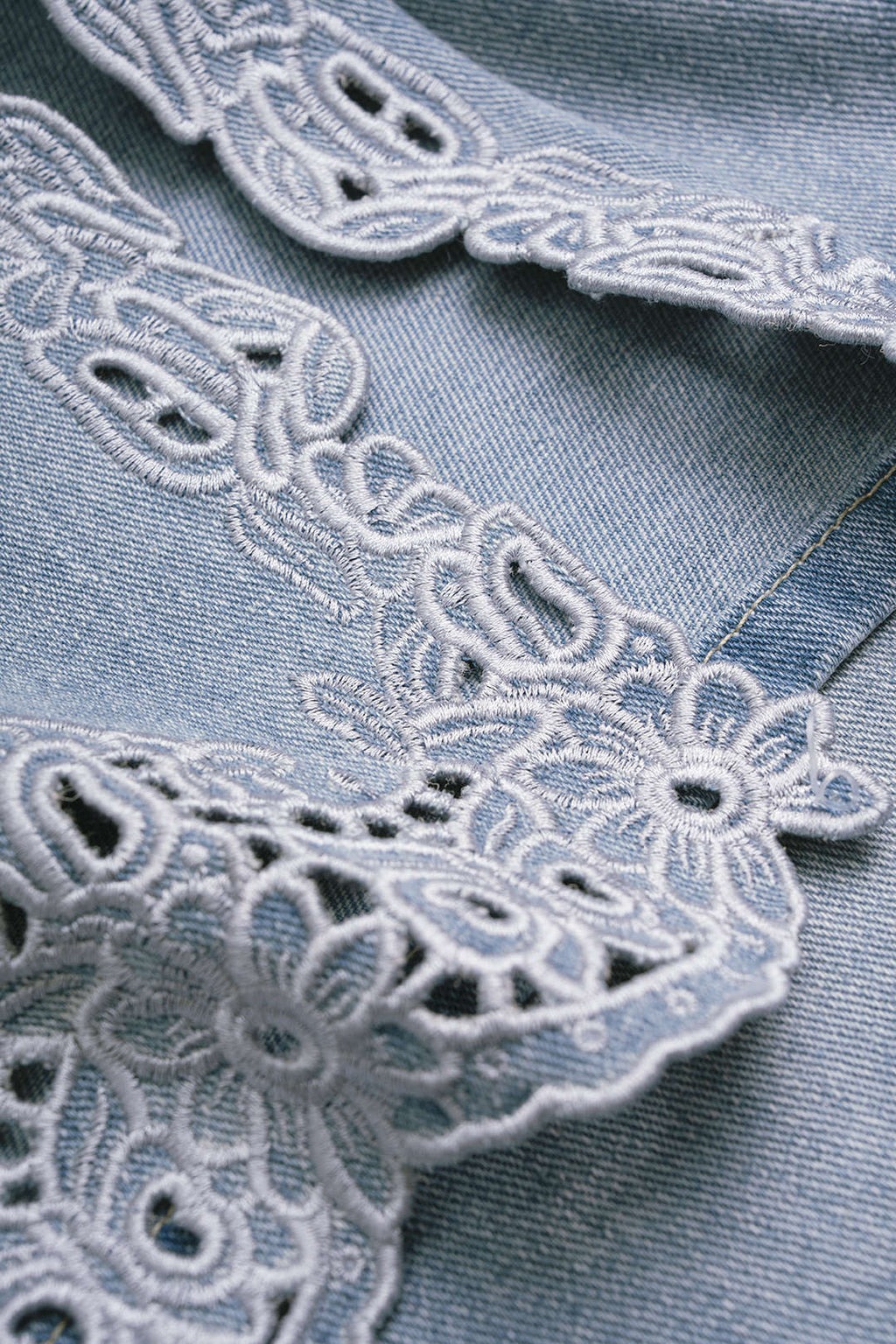 Willa London™ | Urban Chic Cut-Out Jeans