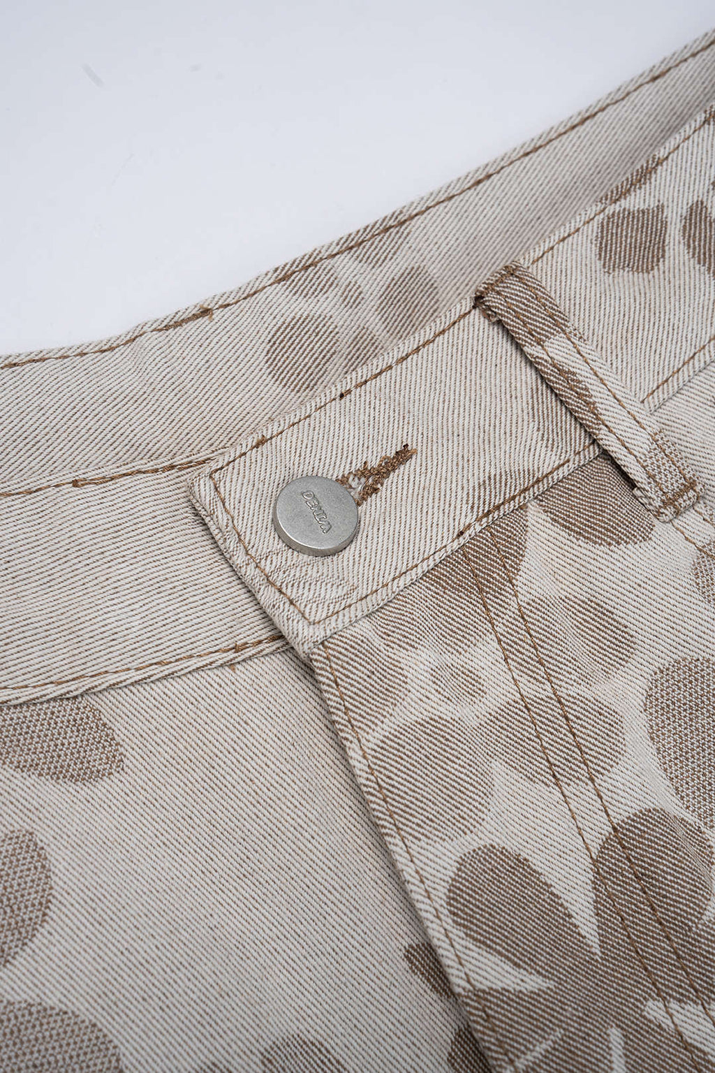 Willa London™ | Enchanted Blooms High-Waist Jeans