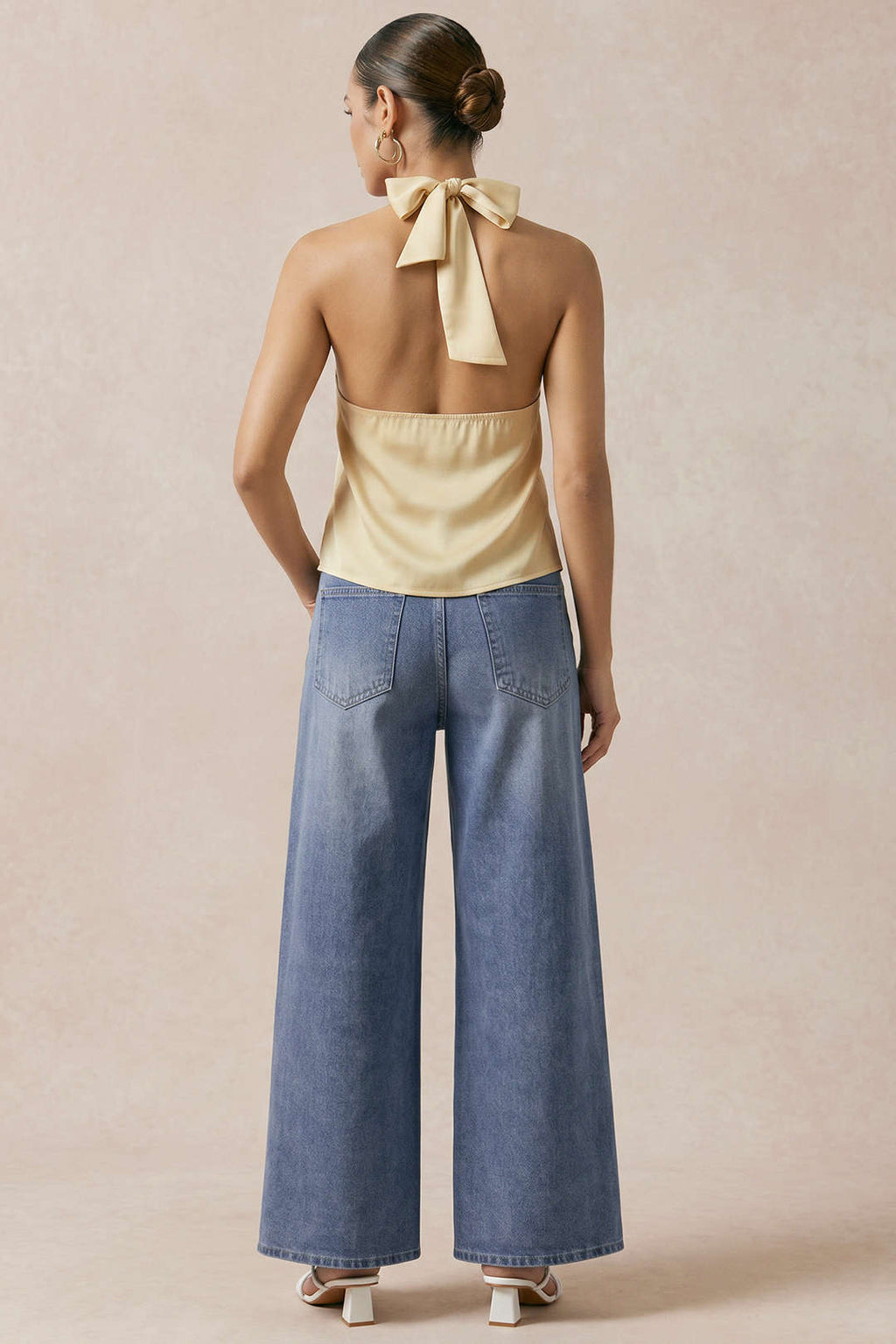 Willa London™ | Urban Chic Cut-Out Jeans