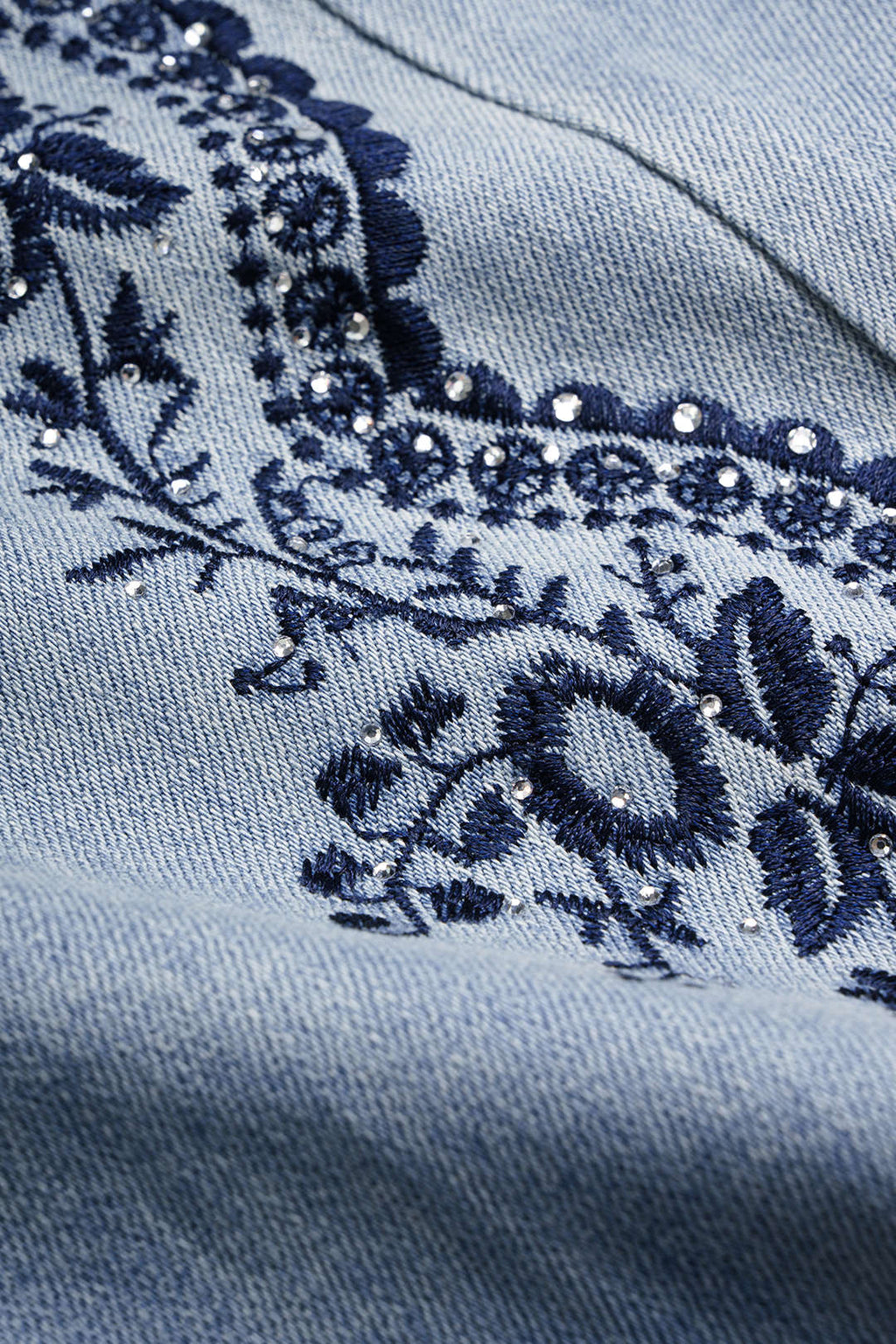 Willa London™ | Heritage Embroidered Denim Jeans
