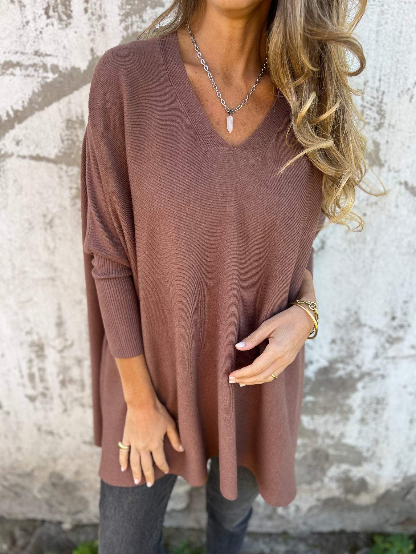 Willa London™ | Taliah Cashmere V-Neck Pullover