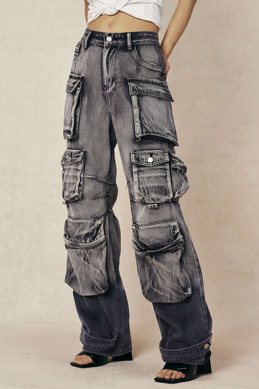 Willa London™ | Urban Elegance Cargo Jeans