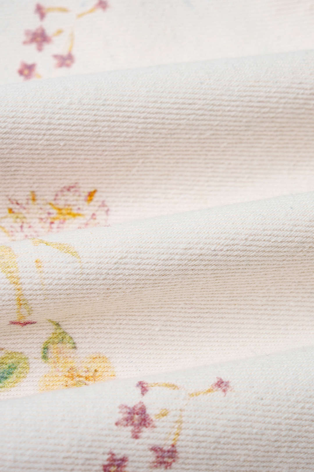Willa London™ | Floral Elegance High Waist Jeans