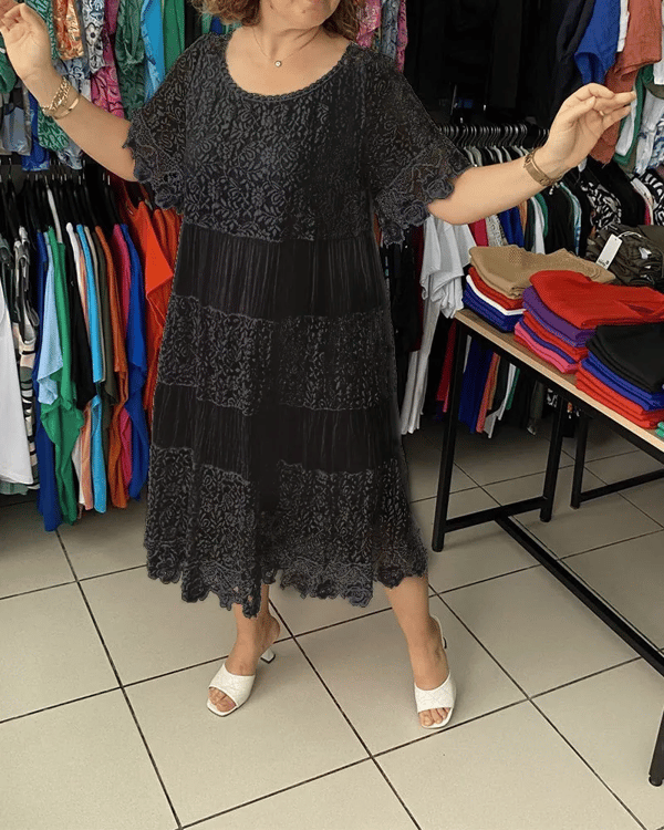 Willa London™ | Lace Elegance Midi Dress