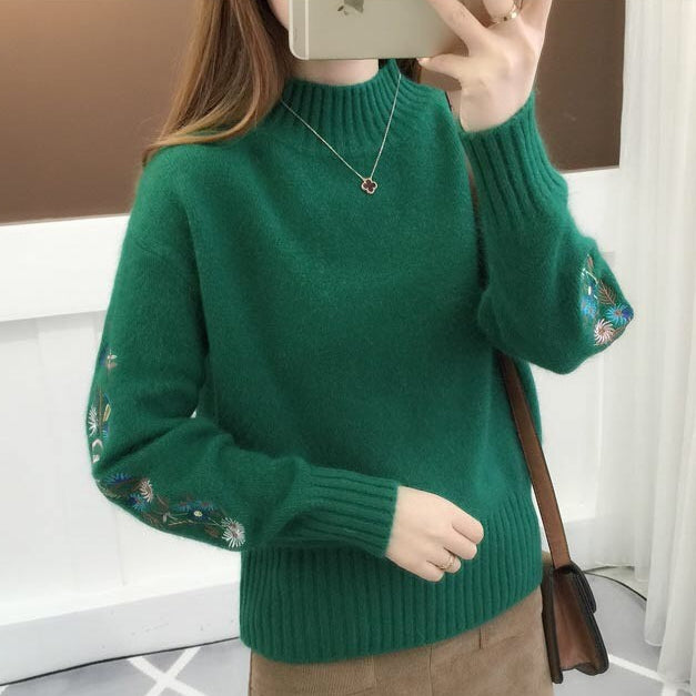 Willa London™ | Floral Elegance Knit Sweater