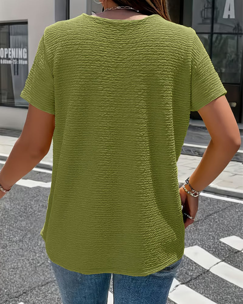 Willa London™ | Serene Elegance T-Shirt