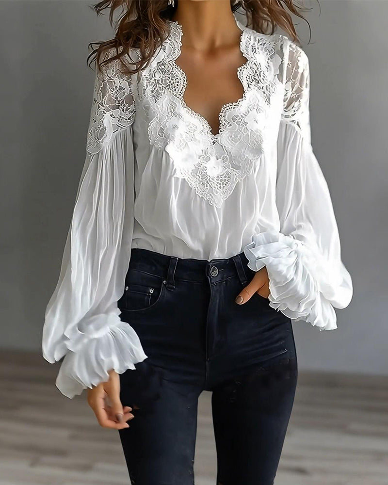 Willa London™ | Elegant Lace Blouse