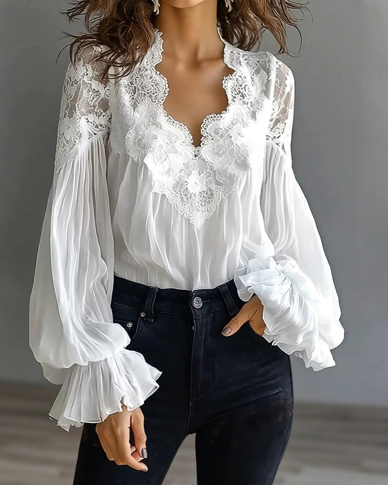 Willa London™ | Elegant Lace Blouse