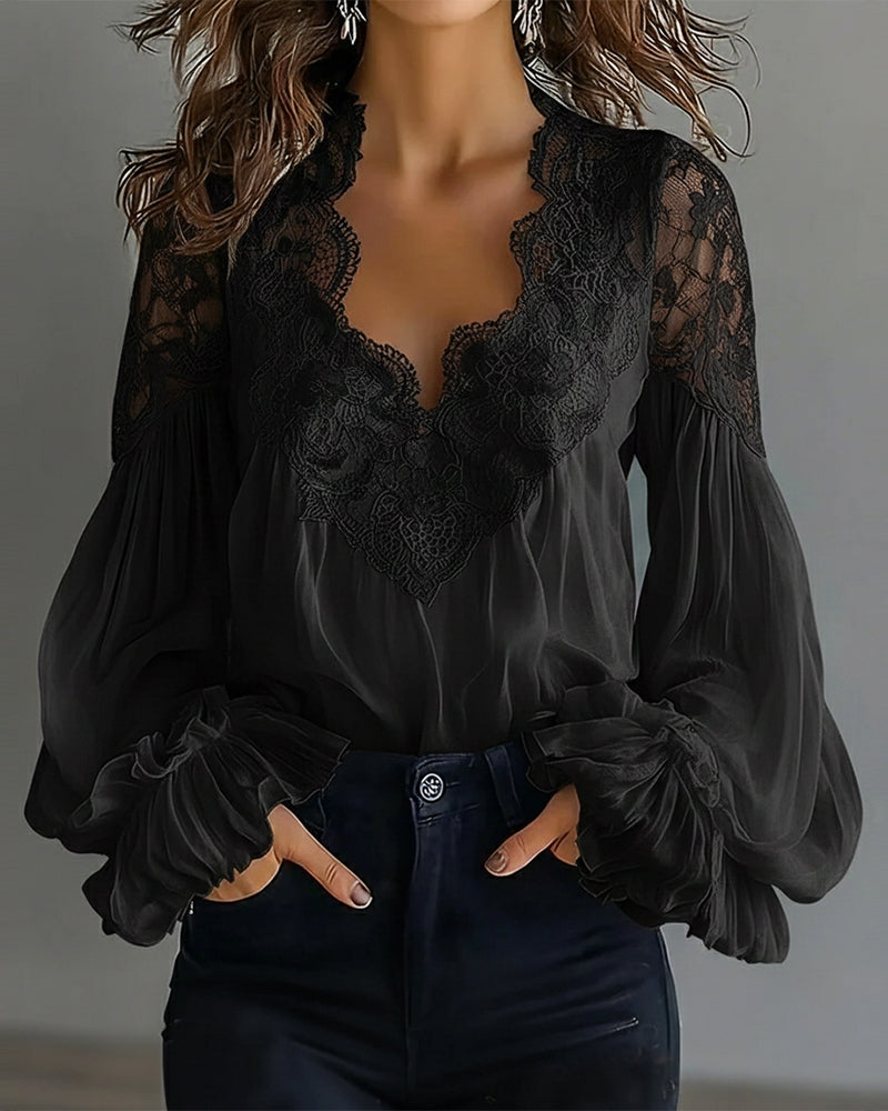 Willa London™ | Elegant Lace Blouse