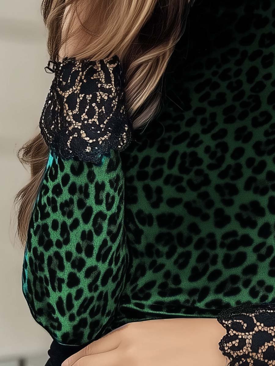 Willa London™ | Velvet Lace Elegance T-Shirt